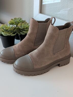 Steve Madden Taupe Suede Chelsea Lug Boots